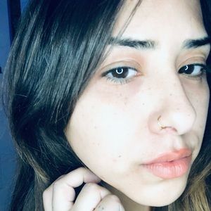 Meet your Posher, Toni-anne